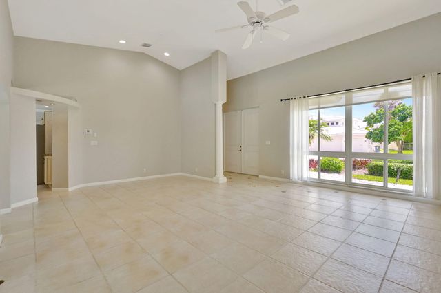 3841 NE 6TH Drive, Boca Raton, FL 33431