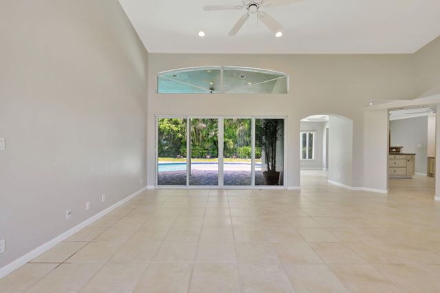 3841 NE 6TH Drive, Boca Raton, FL 33431