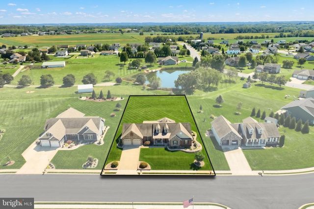 392 ONYX RD, New Oxford, PA 17350