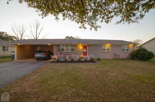 1002 Reynolds Road, Paragould, AR 72450