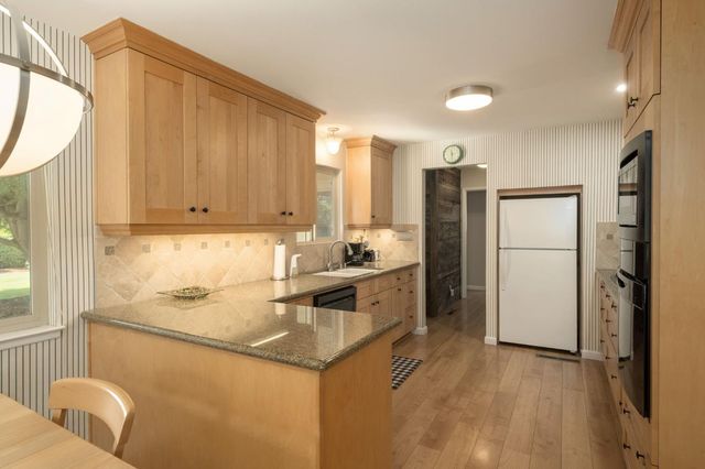 539 E Sample Avenue, Fresno, CA 93710