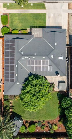 539 E Sample Avenue, Fresno, CA 93710