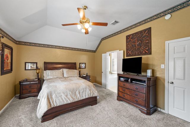 15834 Red Hill Trail, Houston, TX 77095