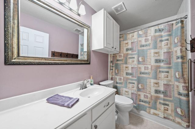 15834 Red Hill Trail, Houston, TX 77095