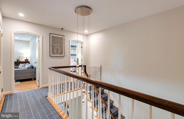 721 GOVERNOR CIR, Newtown Square, PA 19073