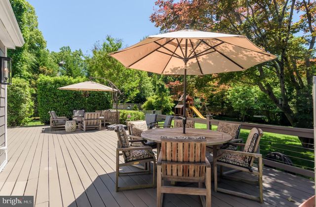 721 GOVERNOR CIR, Newtown Square, PA 19073
