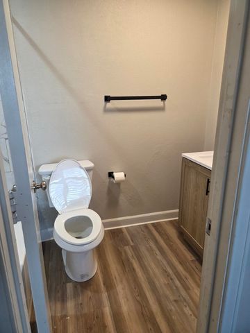 1745 Dynasty Circle, Glenn Heights, TX 75154