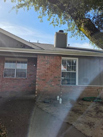 1745 Dynasty Circle, Glenn Heights, TX 75154