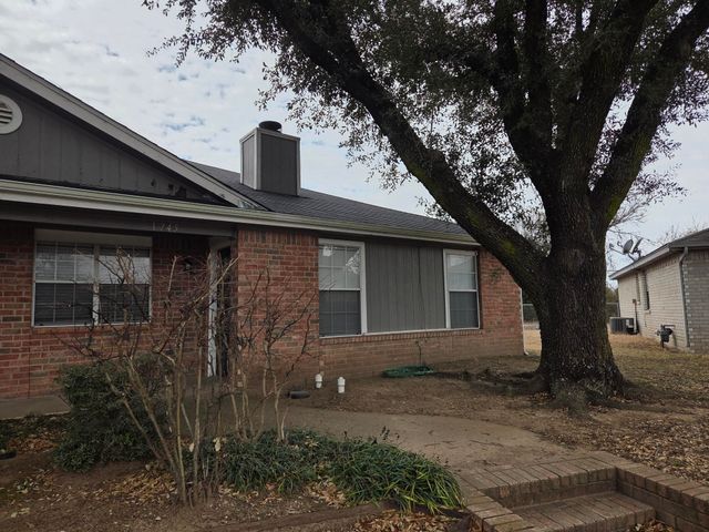 1745 Dynasty Circle, Glenn Heights, TX 75154