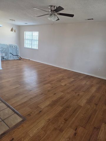 1745 Dynasty Circle, Glenn Heights, TX 75154