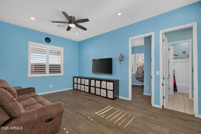 14178 W GRAY FOX Trail, Surprise, AZ 85387