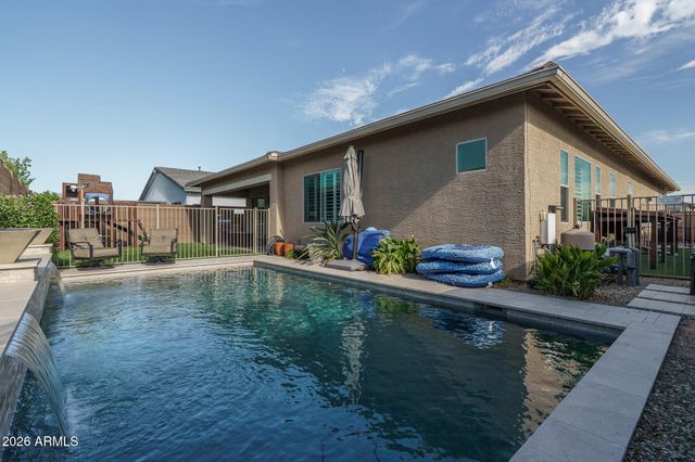 14178 W GRAY FOX Trail, Surprise, AZ 85387
