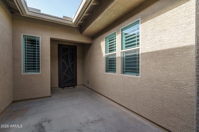 14178 W GRAY FOX Trail, Surprise, AZ 85387