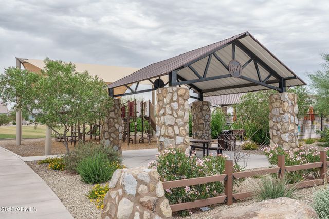14178 W GRAY FOX Trail, Surprise, AZ 85387