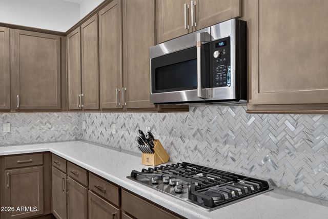 14178 W GRAY FOX Trail, Surprise, AZ 85387