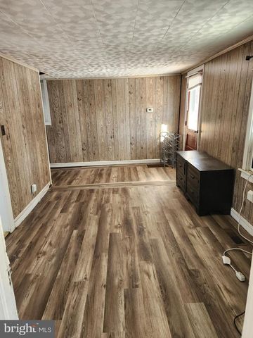 1691 BAY RD, Milford, DE 19963