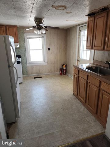 1691 BAY RD, Milford, DE 19963