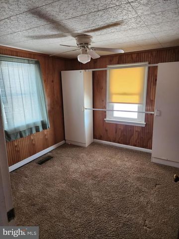 1691 BAY RD, Milford, DE 19963