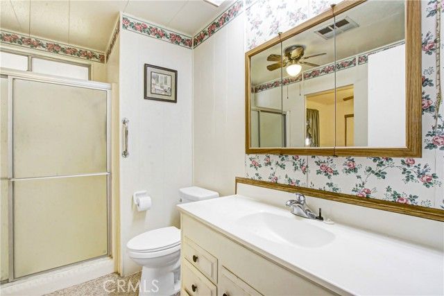 575 S Lyon Avenue 34, Hemet, CA 92543