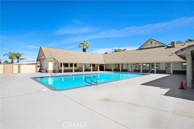 575 S Lyon Avenue 34, Hemet, CA 92543