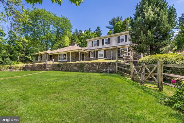 2349 VALLEY RD, Jamison, PA 18929