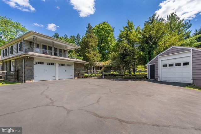 2349 VALLEY RD, Jamison, PA 18929