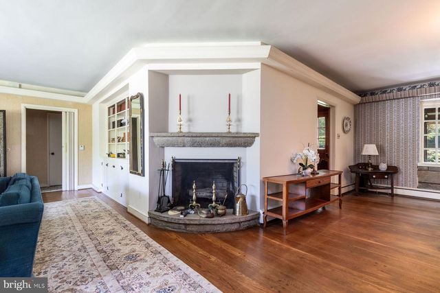 2349 VALLEY RD, Jamison, PA 18929