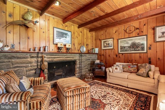 2349 VALLEY RD, Jamison, PA 18929