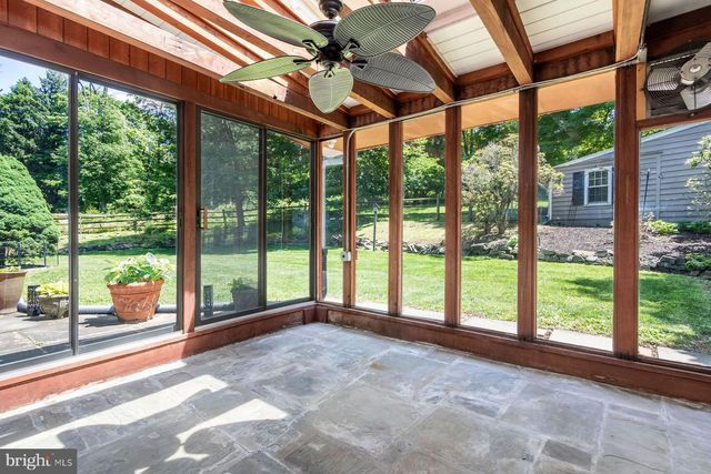 2349 VALLEY RD, Jamison, PA 18929