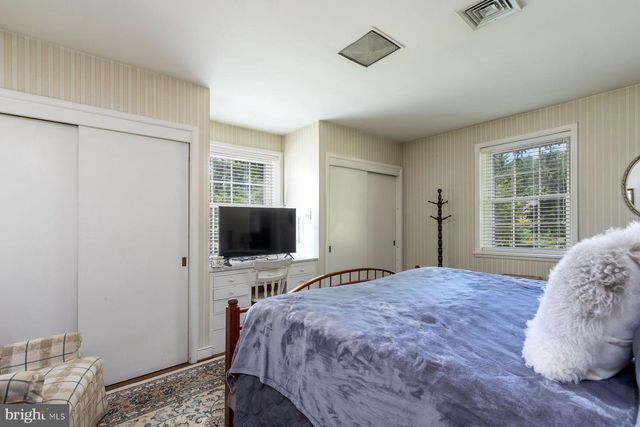 2349 VALLEY RD, Jamison, PA 18929
