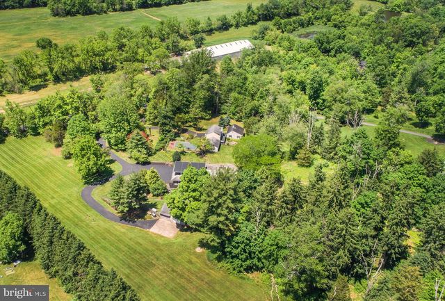2349 VALLEY RD, Jamison, PA 18929