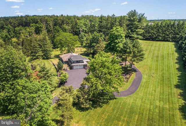 2349 VALLEY RD, Jamison, PA 18929