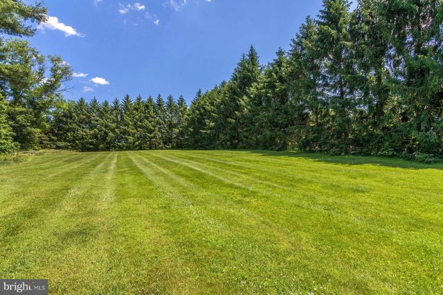 2349 VALLEY RD, Jamison, PA 18929