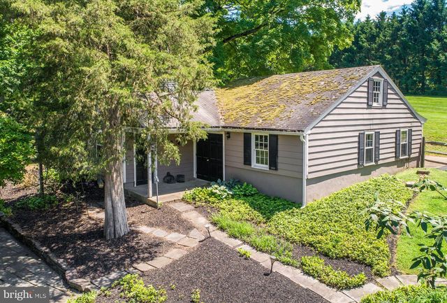 2349 VALLEY RD, Jamison, PA 18929