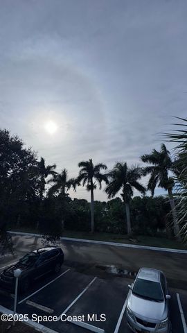 1841 Island Club Drive 4-72, Indialantic, FL 32903