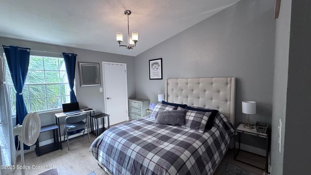 1841 Island Club Drive 4-72, Indialantic, FL 32903