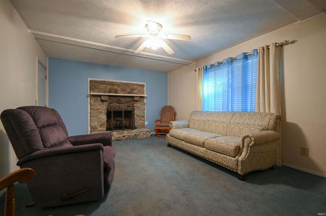 4411 WILLOW Drive, Kokomo, IN 46901