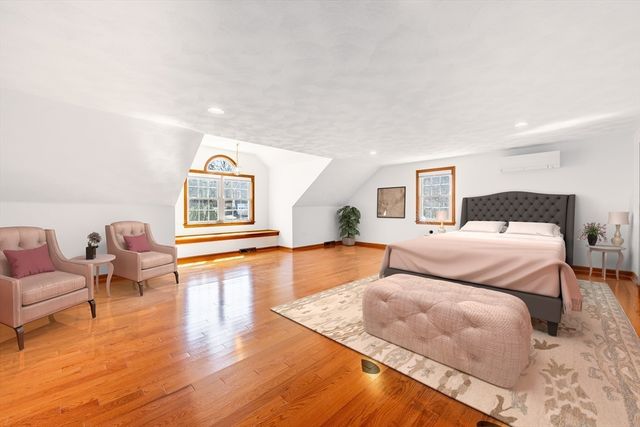 17 Duck Road, Reading, MA 01867