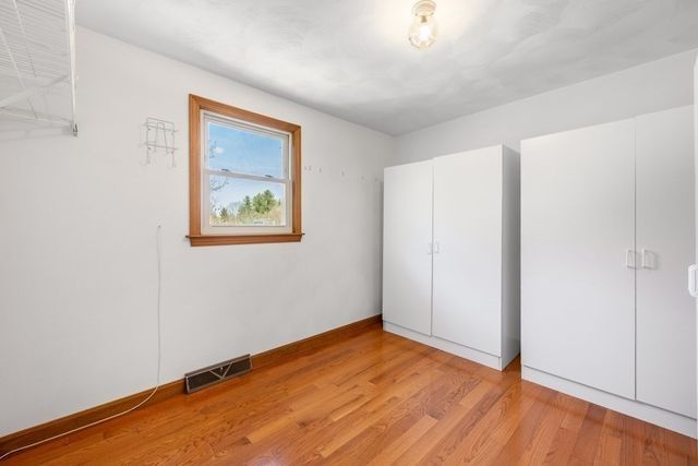 17 Duck Road, Reading, MA 01867