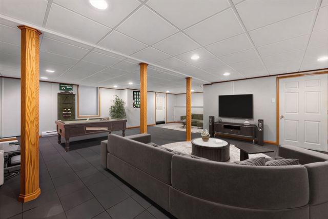 17 Duck Road, Reading, MA 01867