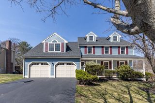 17 Duck Road, Reading, MA 01867