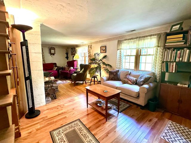 115 French E Road, Sutton, NH 03287