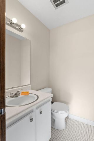 10113 W 34th Street 228, Hopkins, MN 55305