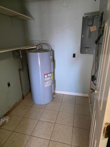 330 Keller Road, London, KY 40741