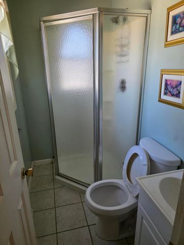 330 Keller Road, London, KY 40741