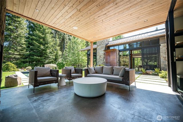 260 Blue Flame Lane, Cle Elum, WA 98922