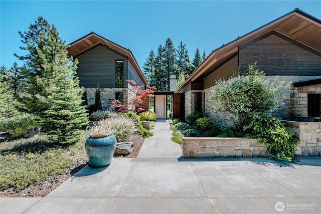 260 Blue Flame Lane, Cle Elum, WA 98922