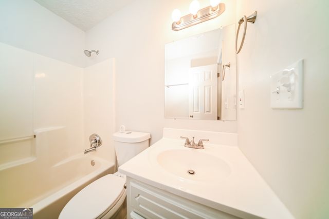 165 Gingercake Court, Fayetteville, GA 30214
