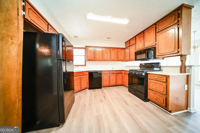 165 Gingercake Court, Fayetteville, GA 30214