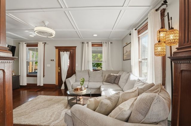 146 Sycamore St, New Bedford, MA 02740